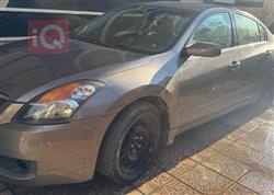 نيسان ألتيما